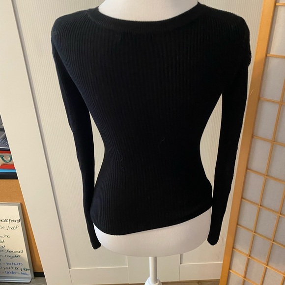 Fashion Nova Black Long Sleeve Ribbed Distressed Cut Out Top  Blouse Small - Picture 3 of 4